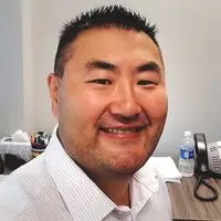 Danny Headshot